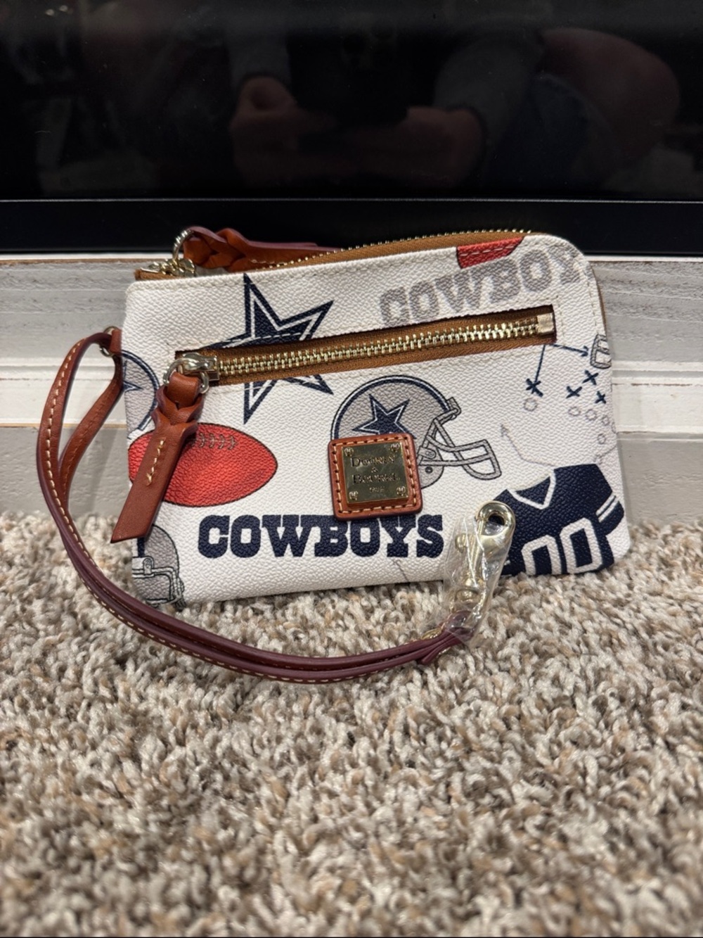 Dooney & Bourke White Navy Red Dallas Cowboys Wristlet
